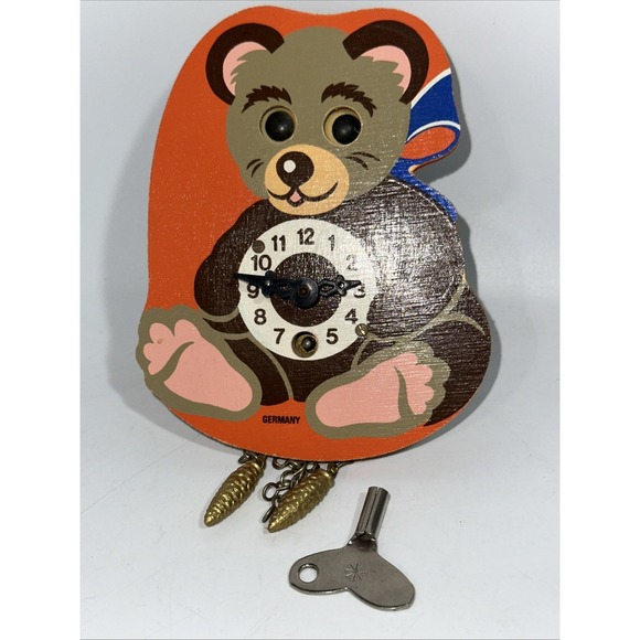 Vintage German‎ Bear Clock Wind Up Novelty Pinecone Weights with Key